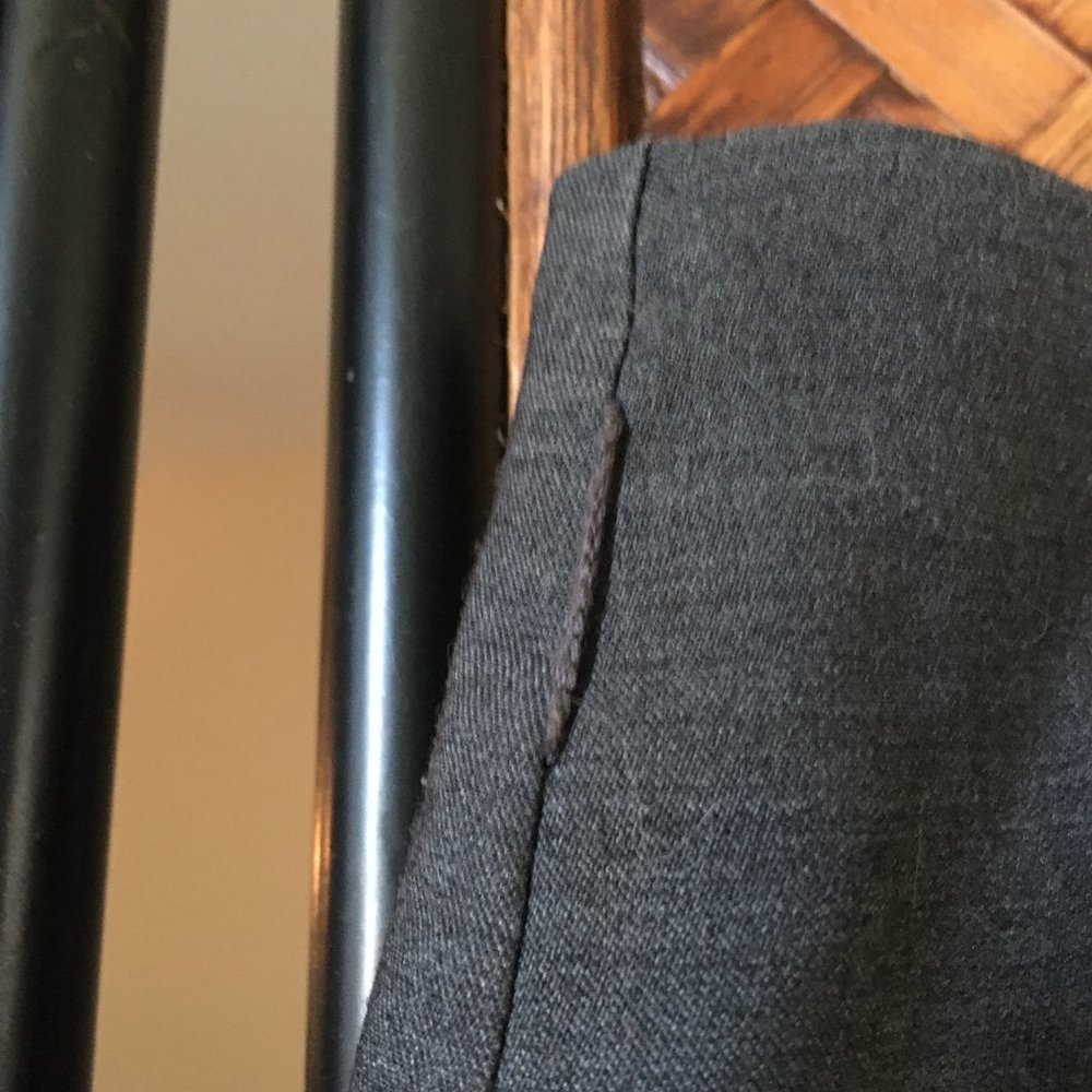 H&M Charcoal Grey Fall Kick Pleated Career Skirt US 8 Office Siren - Picture 4 of 12